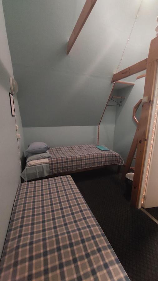 Livonia Matkamaja Hostel Kilingi-Nomme Екстериор снимка