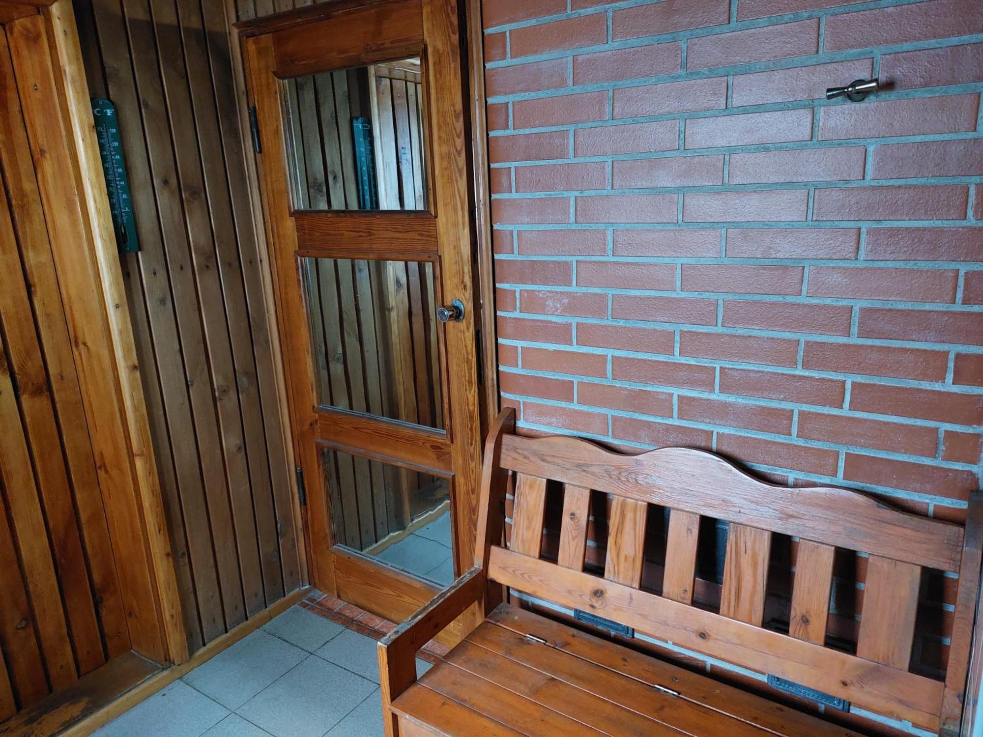Livonia Matkamaja Hostel Kilingi-Nomme Екстериор снимка
