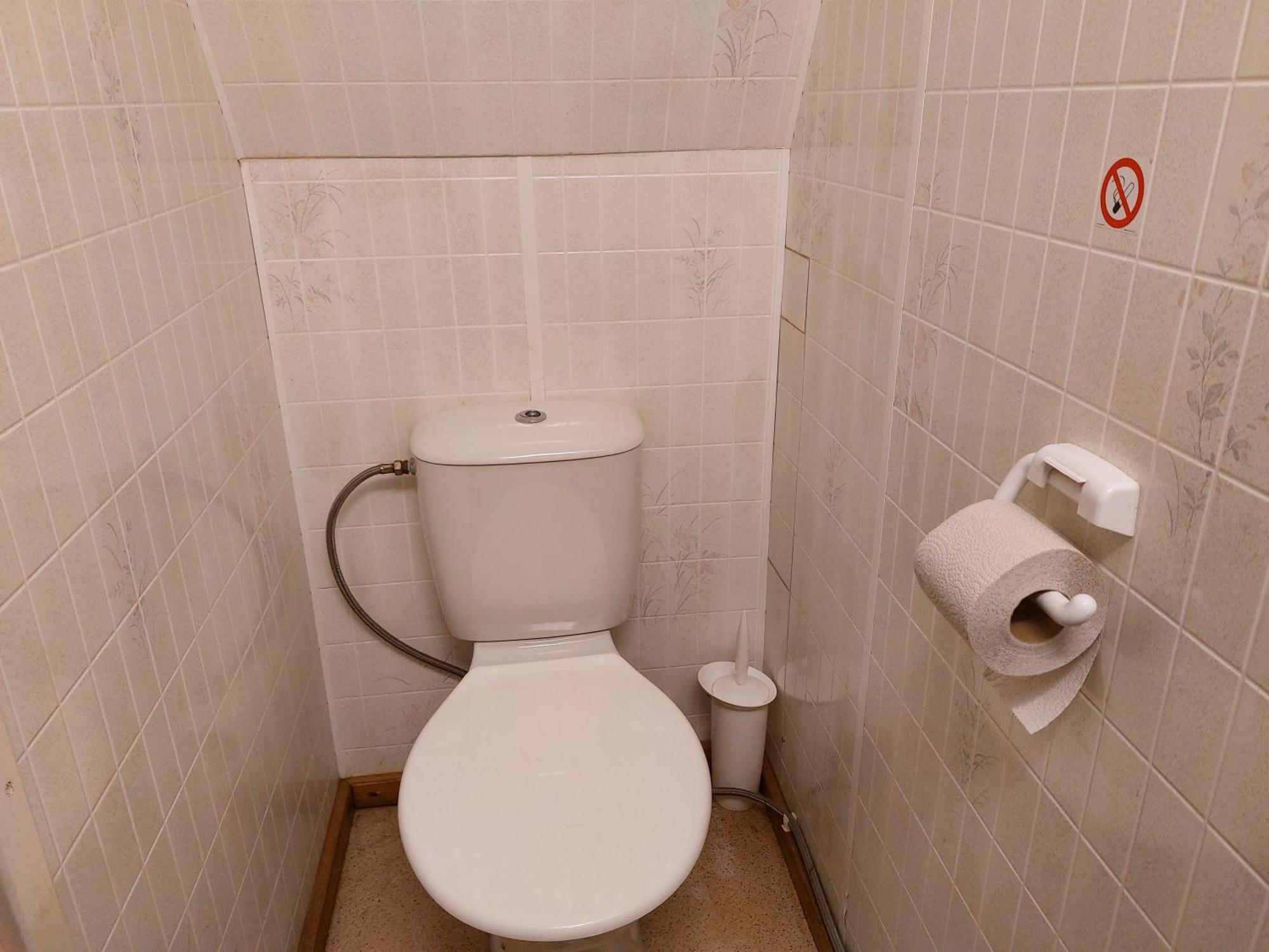 Livonia Matkamaja Hostel Kilingi-Nomme Екстериор снимка