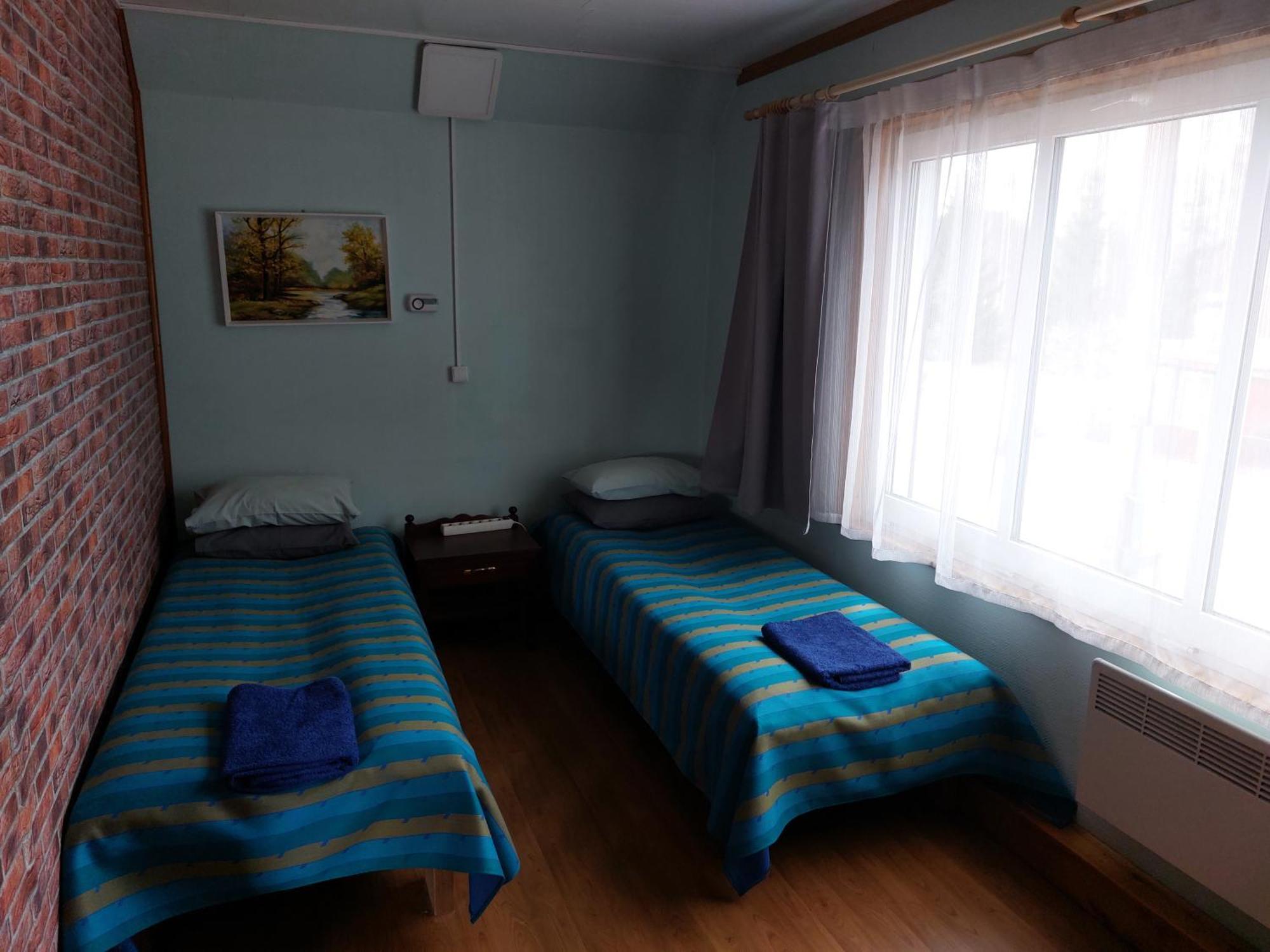 Livonia Matkamaja Hostel Kilingi-Nomme Екстериор снимка