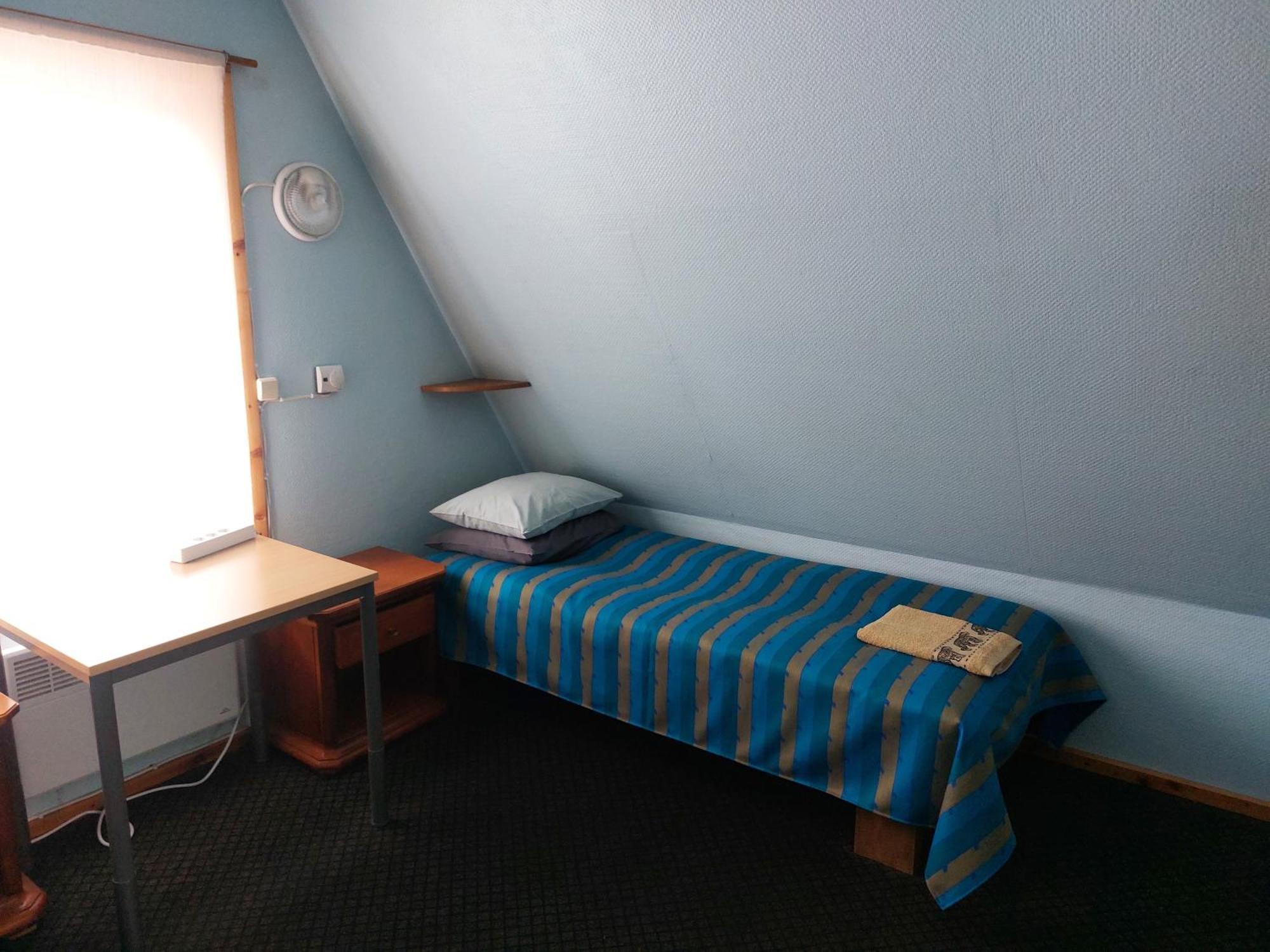 Livonia Matkamaja Hostel Kilingi-Nomme Екстериор снимка